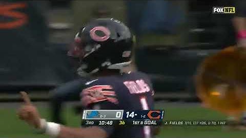 Justin Fields with an absolute DIME 🔥