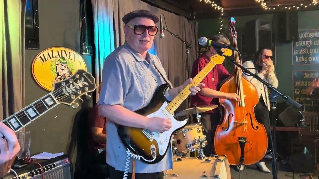 Blues great Rusty Zinn at Malainey's Grill, Long Beach.  July 16, 2023.  presented by Cadillac Zack