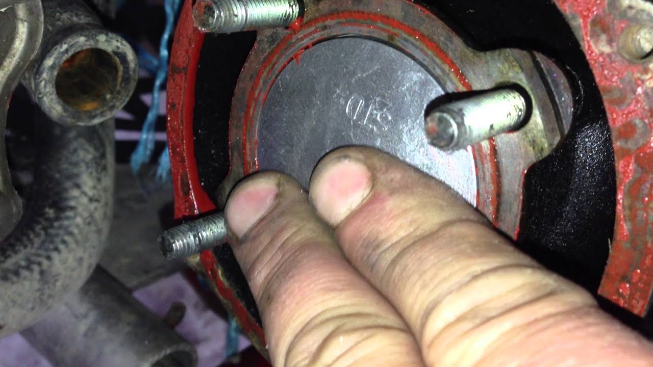 to much play in piston YouTube