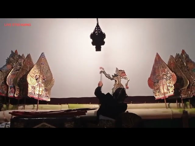 Pagelaran Wayang Kulit Ki Puguh Prasetyo,SE Kedungploso Benjeng class=