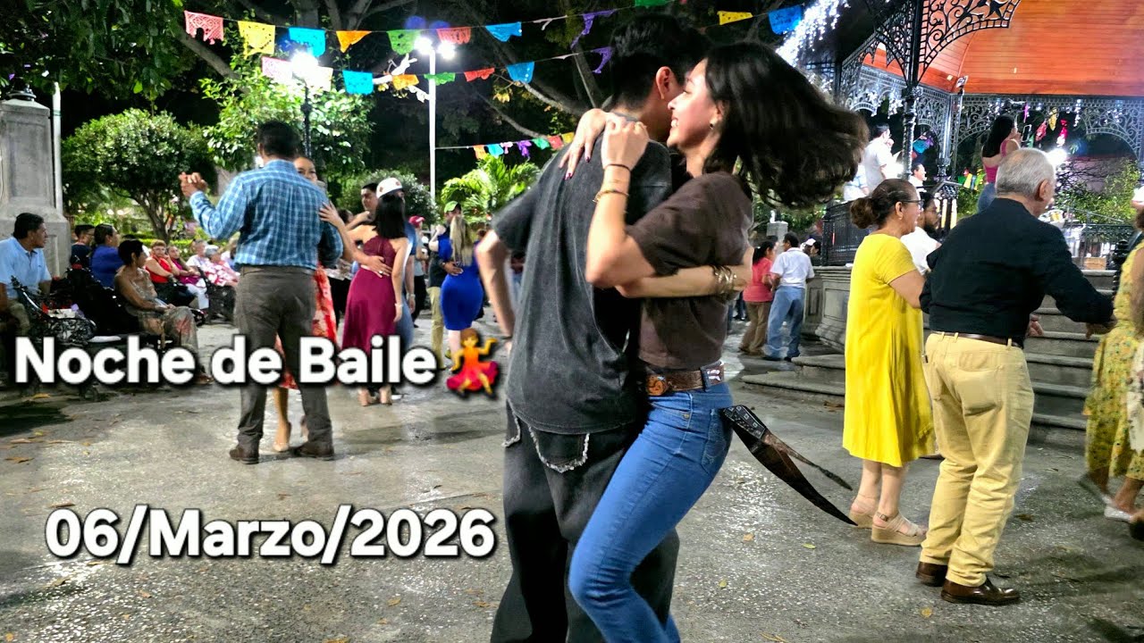 Esto solo pasa en el Parque de la Marimba 😍💃