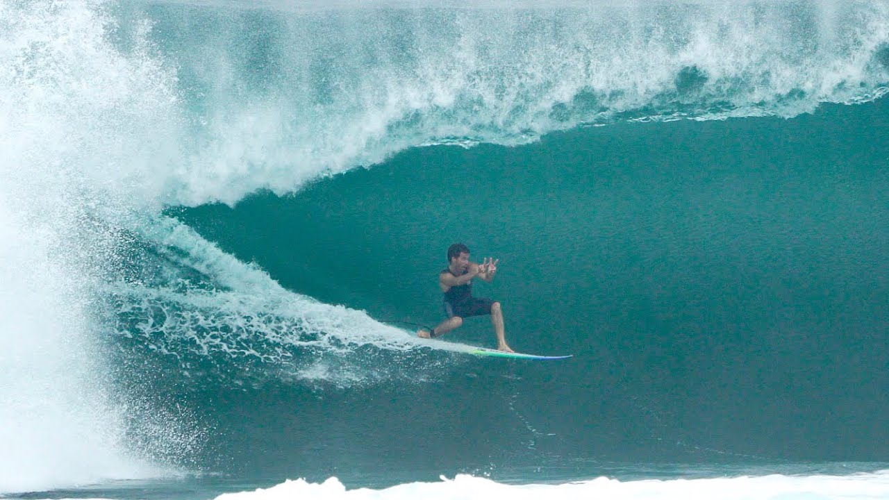 Ho Family Surfing Pipeline