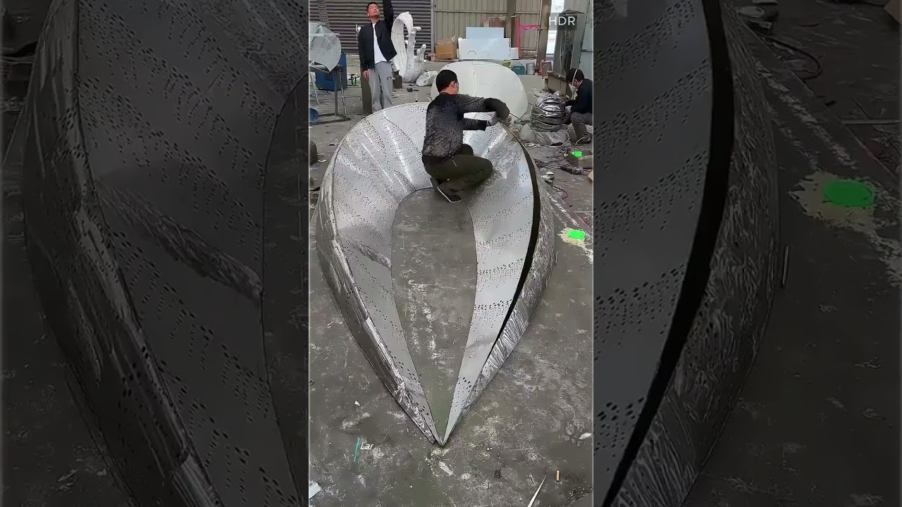 Sculpture Factory Large Metal Sculpture Abstract Horn-shape Stainless Steel Sculpture Outdoor