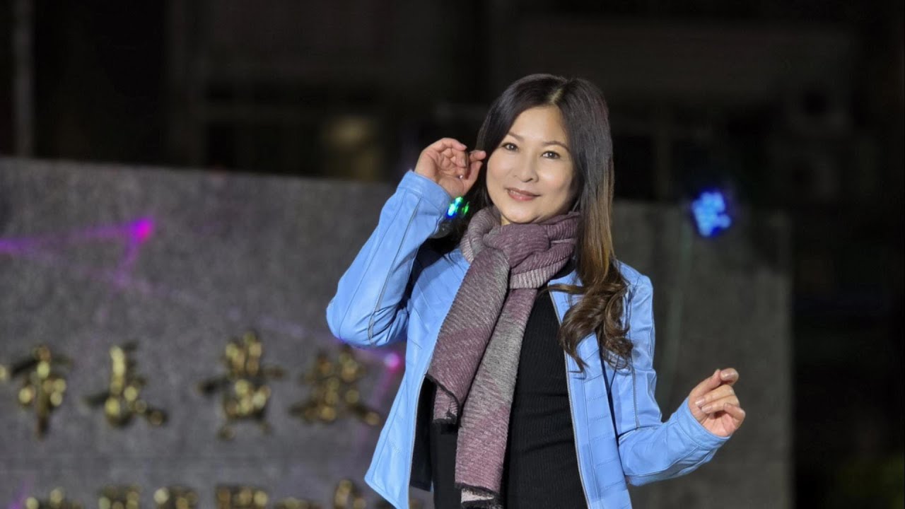 謝惠米 ~ 天對我惜  ( 翁立友   歌曲 )  街藝演唱   2024.12.19  ( 小米音樂故事 ) ~海豚映像~