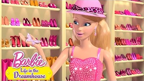PRINCESA EN EL ARMARIO 👸💓| Barbie Life In The Dreamhouse | Barbie en Español Latino