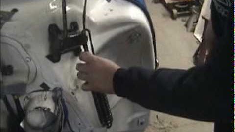 Hood Spring Removal.mpg