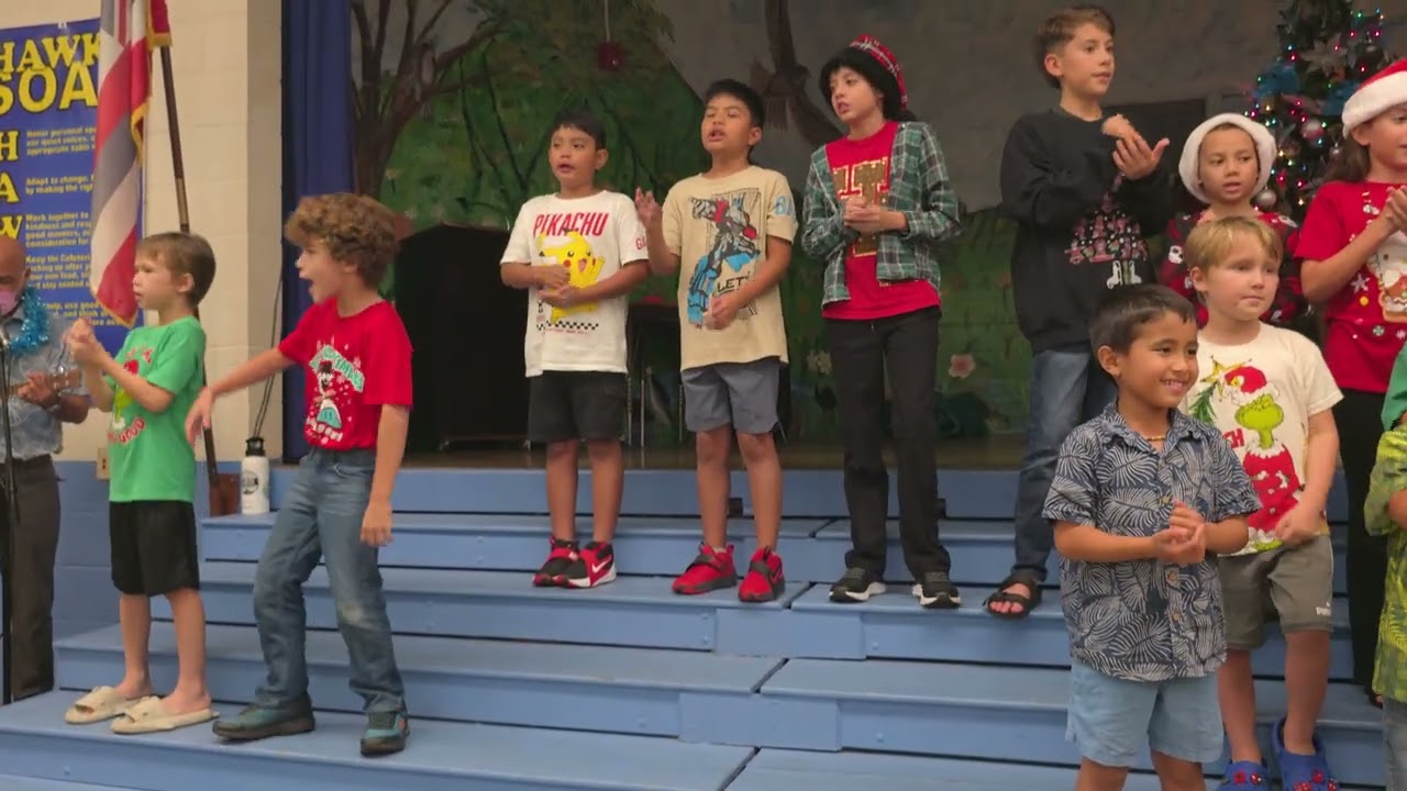 Dinner with Santa lokahi kids December 5, 2025 1/7