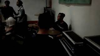 Download lagu Dustbox - Rewrite (cover by not alone ) Live in BandungPoppunk