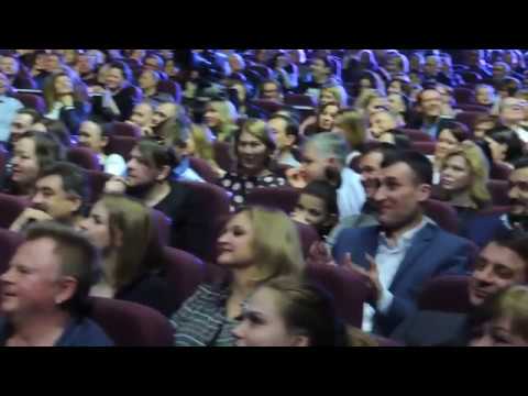 Цветы и Аплодисменты