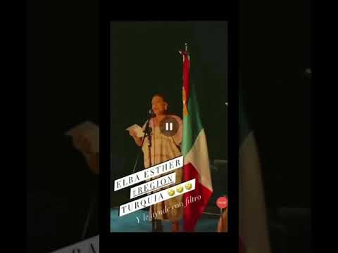 ¡Viva López Obrador!, grita Isabel Arvide en Turquía y asistentes abuchean