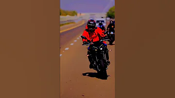 يا زرقة عطيتيني عهد 