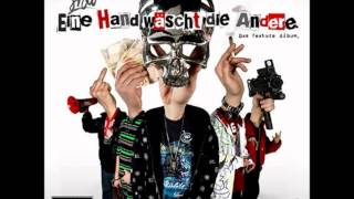 SIDO FEAT  KHIA BADESONG EINE HAND WÄSCHT DIE ANDERE TRACK  13