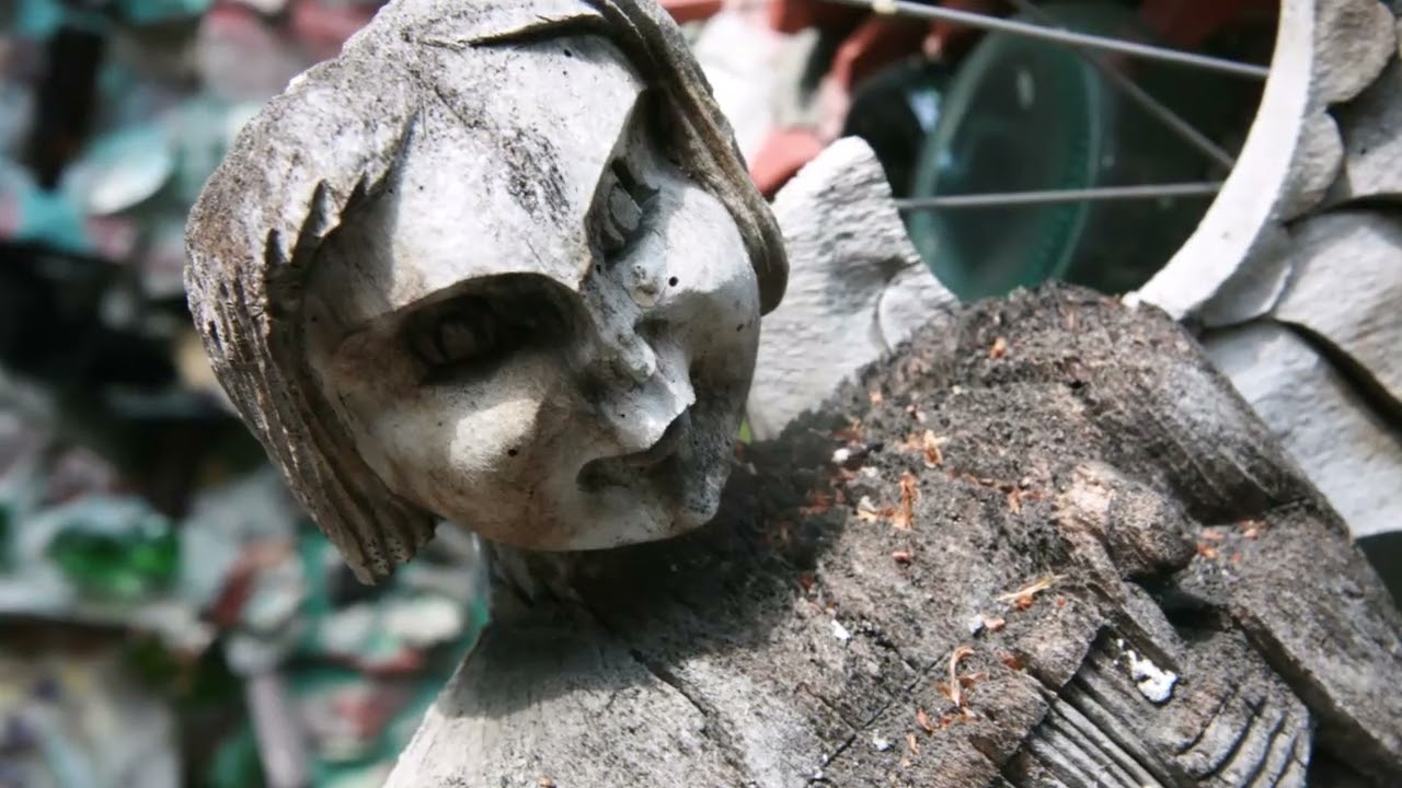 A Visit to the Magic Gardens, Philadelphia, PA, USA - August 2025