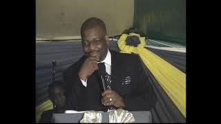 ASSEMBLIES OF GOD-DR SD GUMBI-THE WOMEN AND THE DRAGON