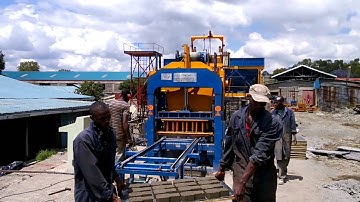 QT4 15C Hot sale automatic hydraulic pressure concrete solid hollow paver brick block making machine