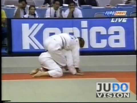 competition คืออะไร JUDO 1995 World Championships: Tetyana Belajeva (UKR) - Kate Howey (GBR)