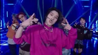 yangyang’s little mistake on the zoo stage video 😆