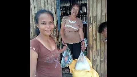 COMMUNITY PANTRY SA PROBINSYA / NAMIMIGAY NG FOOD ...