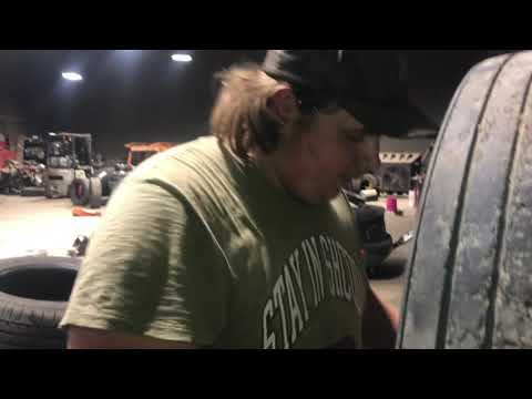 Video: Kan du lappe et dæk med gaffatape?
