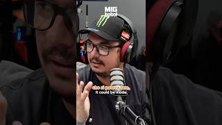 UCCIO and VALENTINO ROSSI on Yamaha for the first time in 2004 🥹 Wealth