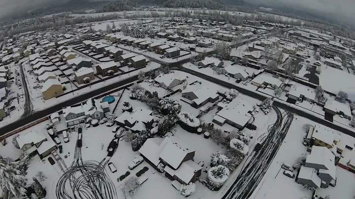 First snow in Enumclaw 2022 - footage w/ DJI FPV D...