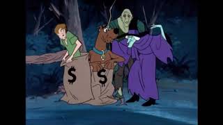 Scooby Doo Where Are You S1e13 Which Witch Is Which Scooby And Shaggy Being Chased