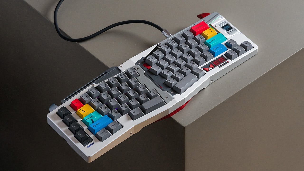 This Thing is Cool  HellCat Alice Mech-01 - YouTube