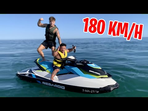HOW I REACTED TO ANDROS'S JET SKI *I almost fell off*