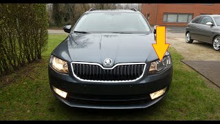 Replacing the front bulb H7 @ the right side : Skoda Octavia 2016