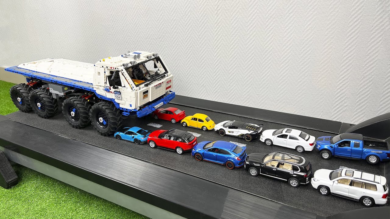Big Truck & Small Cars Crashes on Treadmill Lego Technic CRASH Test