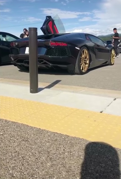 Lamborghini Engine start sound!