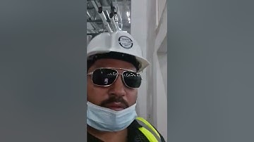 award ceremony for achieving one million safe hours on khazna data centres