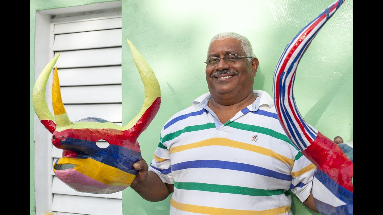 DominicanaOnline.org - Las cachúas de Cabral