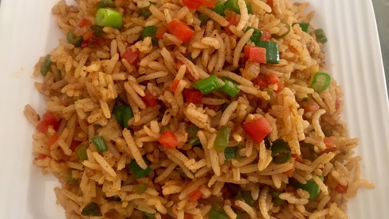 2 मिनट में Schezwan Fried Rice एकदम स्ट्रीट स्टाइल आसान और बेहतरीन तरीका |Schezwan Fried Rice Recipe | Anyone Can Cook with Dr.Alisha