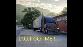 Pulled Over For Running A Weight Station | Freightliner Classic XL Straight Pipes Make Some Noise