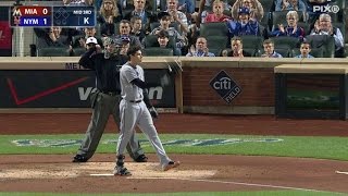 MIA@NYM: deGrom strikes out Yelich to escape jam