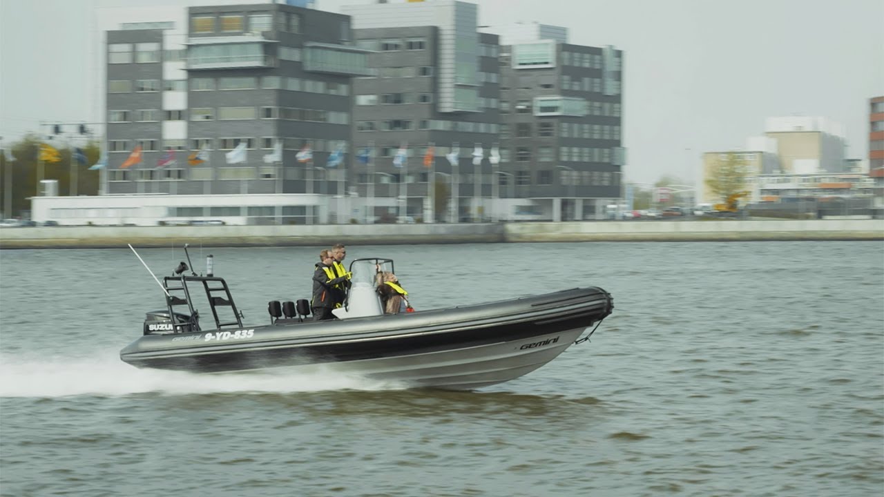 Ome Cor leert varen bij Safetyboat.nl