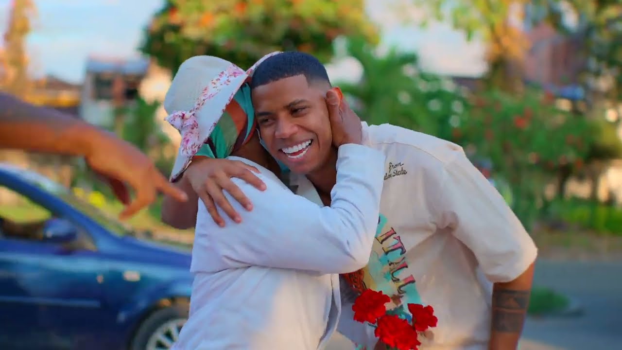 Watch Alex Quin, NEGRA (Official Video) on YouTube Watch Alex Quin, NEGRA (Official Video) on YouTube