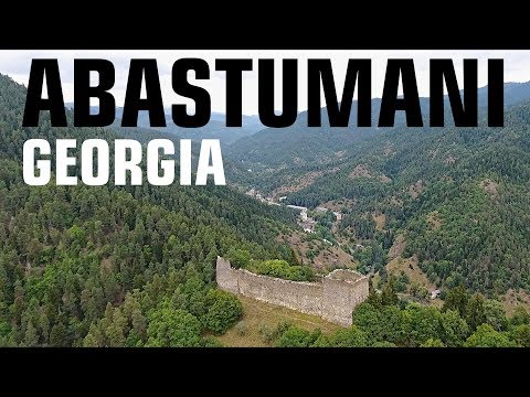 Замок царицы Тамары в селе Абастумани в Грузии
