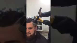 Les Barbu-cherons en mode coiffeur !o!