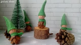 DIY Christmas Ornaments / Mini Pinecone Elf / Julen leketøy