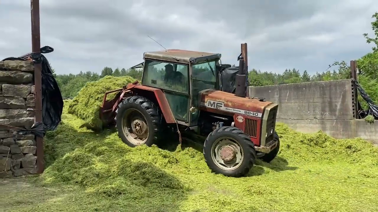 Buckracking in 1979 tractor
