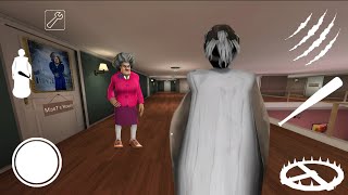 Playing as Granny in Scary Teacher 3D | Granny's Spider Prank on Scary Teacher 