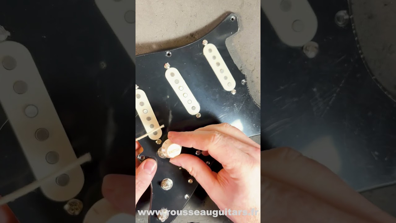 Fabrication d'une Rousseau Guitars en 90 secondes  #guitar #stratocaster #strat #guitarbuilder
