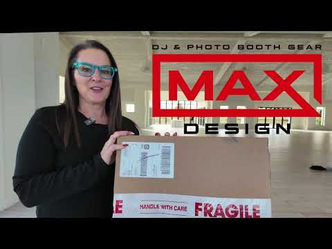 Prelude Wood Photo Booth by Danny Max: Unboxing and setup by Jamie Cobb