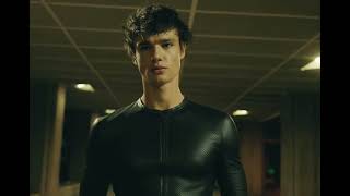 A Flaunt Film | Fernando Lindez