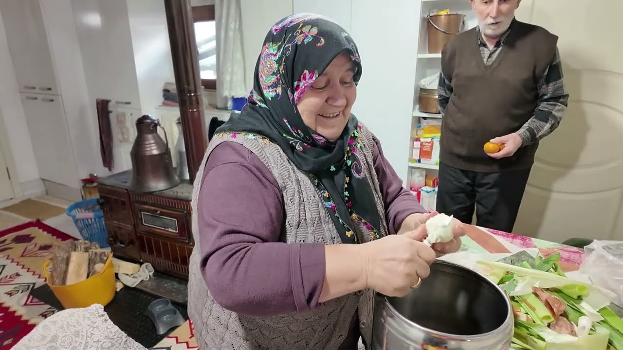 öğlen yemeği pırasa kuru fasulye