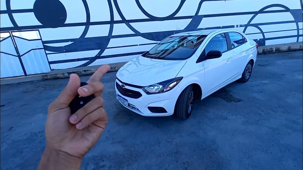 CHEVROLET ONIX JOY PLUS 2021  UM CARRO CARO PELO POUCO QUE ENTREGA 