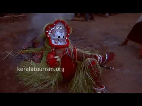 Pottan Theyyam at Karuvayalil Sree Samharamoorthy Temple - YouTube