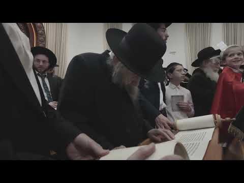 תיעוד מרשכבה"ג מרן הגאון רבי דב לנדו שליט"א מקריאת המגילה - פורים תשפ"ה